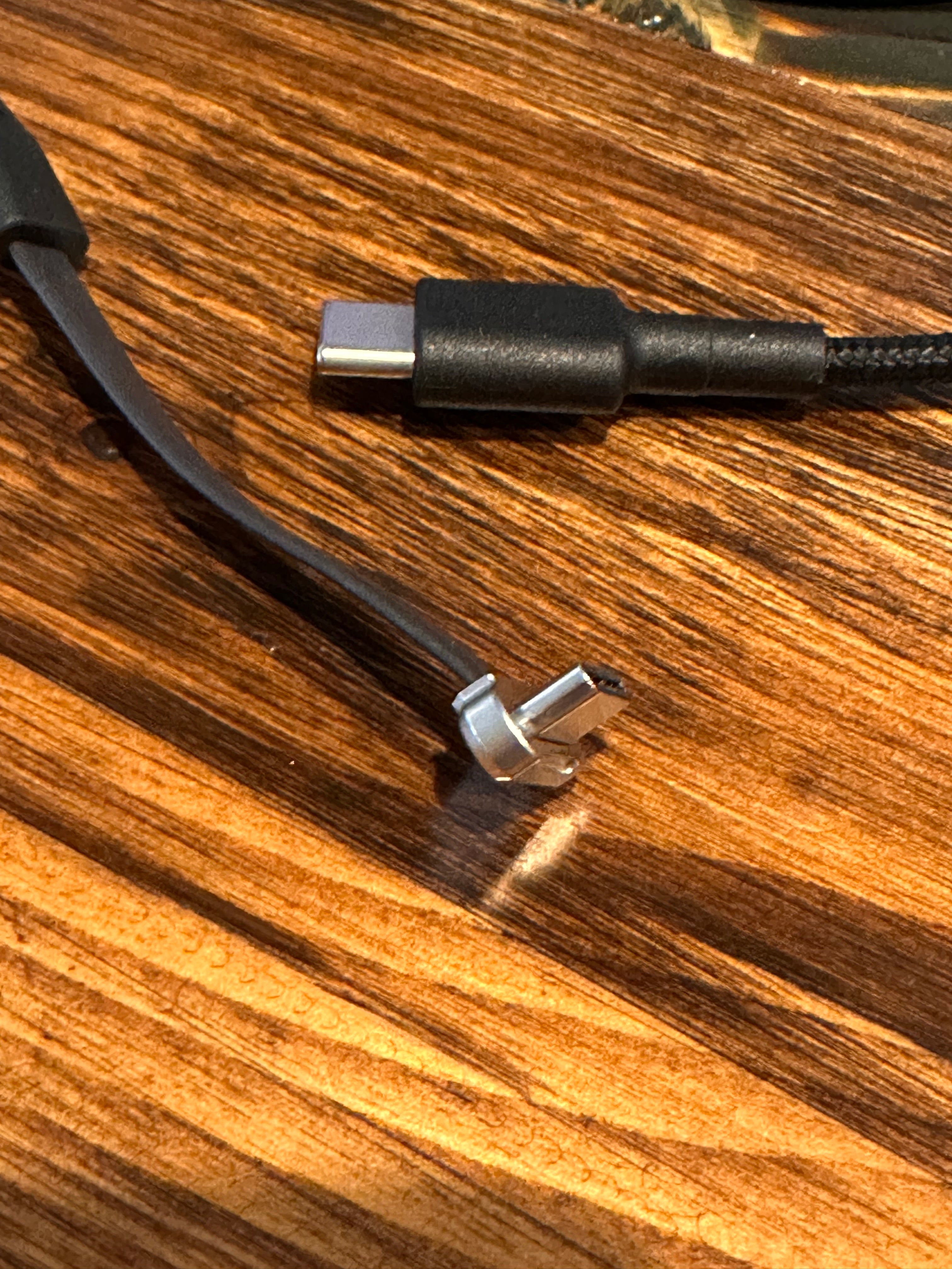Power Pack Bundle: Charger + Cable.