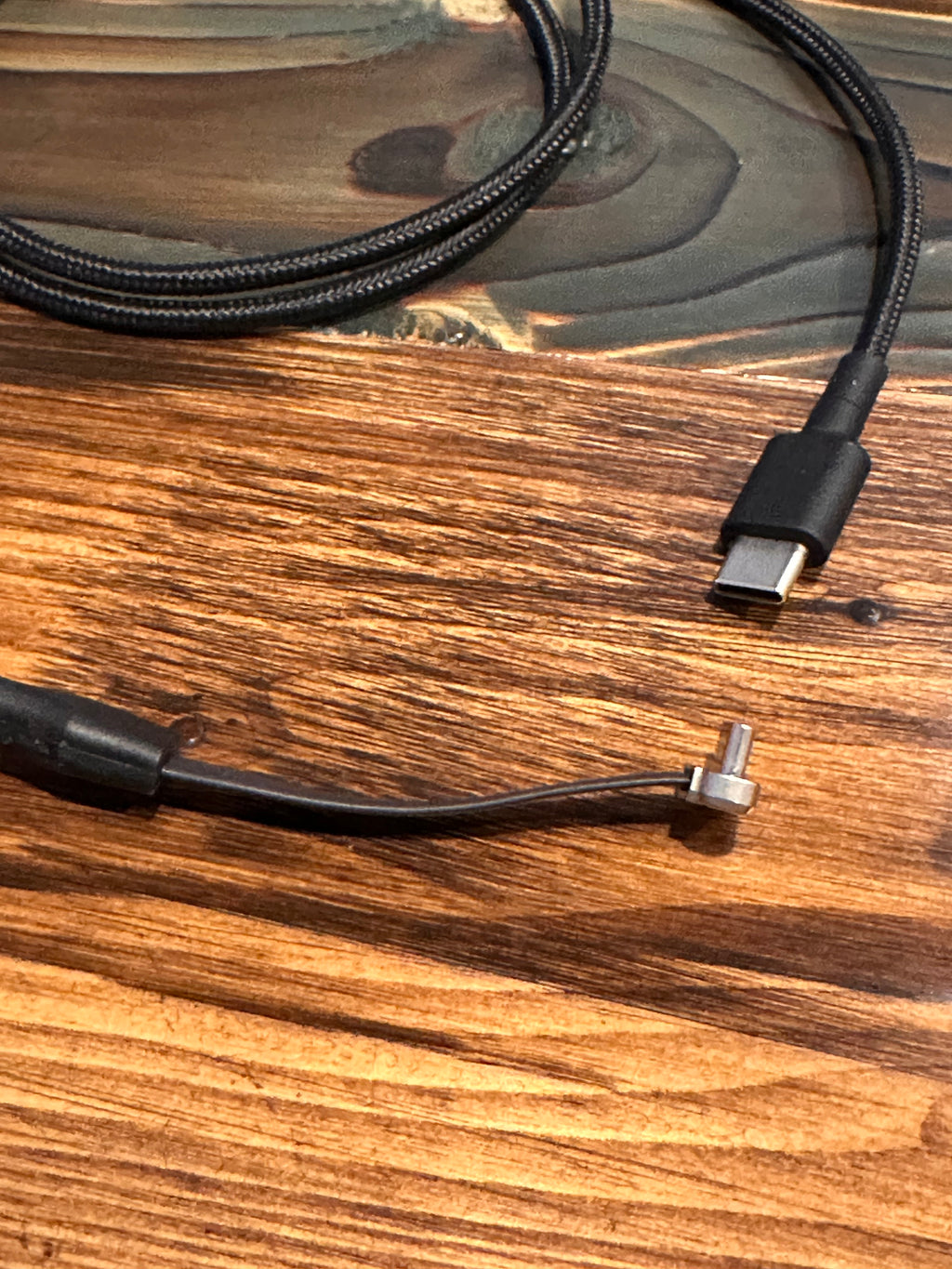 Power Pack Bundle: Charger + Cable.
